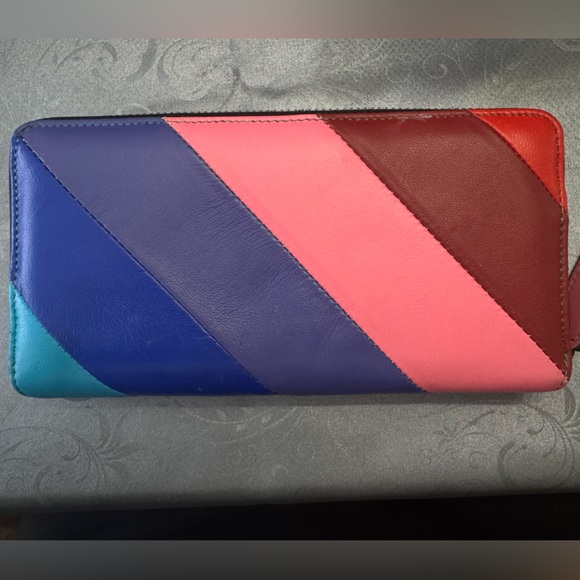 EUC Kurt Geiger Colorful Rainbow Stripe Zip Around Wallet - Picture 2 of 3